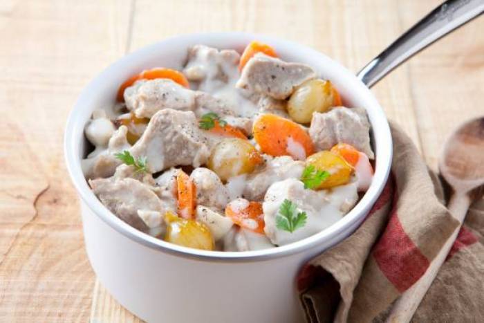 Dès 6/8 mois : Déjeuner - Blanquette de veau (carottes, champignons, poireaux, crème fraîche) et Boulgour Texture "Lisse" DLC 12/11/2024