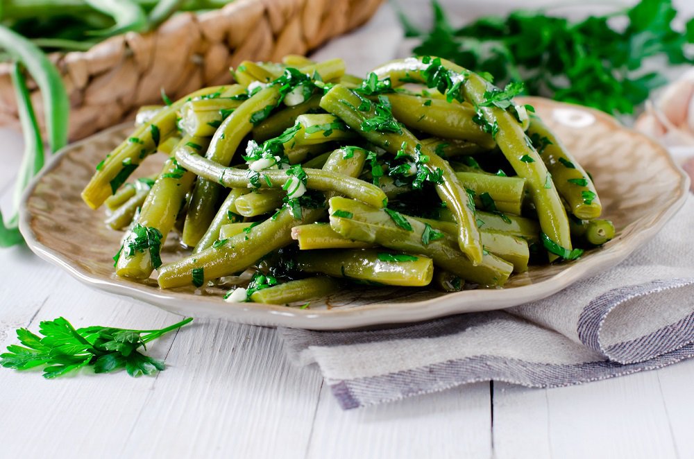 Dès 6/8 mois : Déjeuner - Haricots verts à la mangue et Navets d'été, polenta à l'huile d'olive et filet de bœuf Texture "Lisse" DLC 06/07/2025